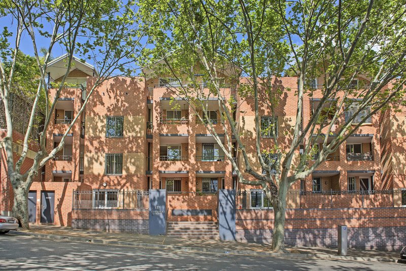 Photo - 15/127 Albion Street, Surry Hills NSW 2010 - Image 8