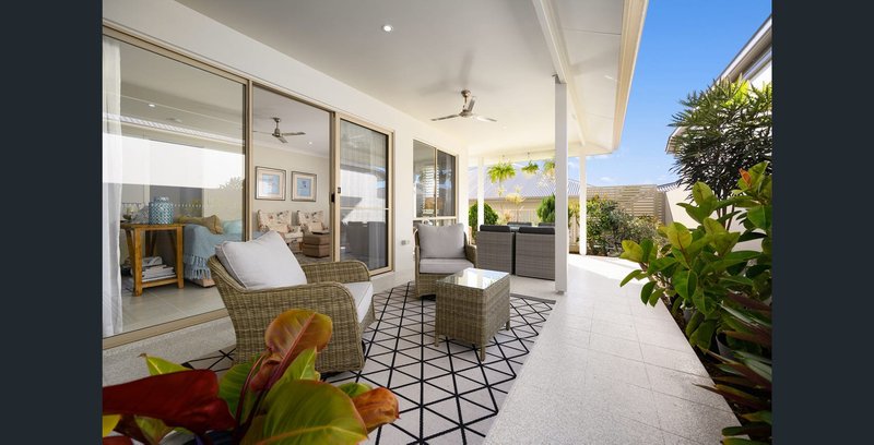 Photo - 151/299 Napper Road, Arundel QLD 4214 - Image 1