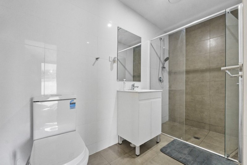 Photo - 15/13-15 Civic Ave , Pendle Hill NSW 2145 - Image 7