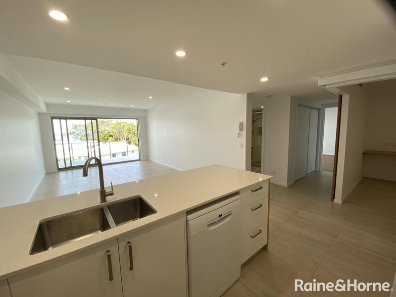 Photo - 15/136 Broadwater Terrace, Redland Bay QLD 4165 - Image 2