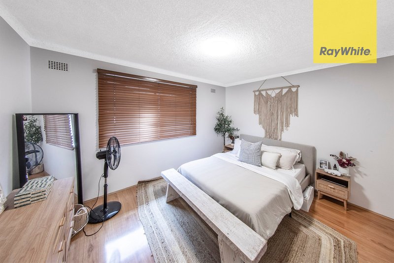 Photo - 15/14 Thomas Street, Parramatta NSW 2150 - Image 6
