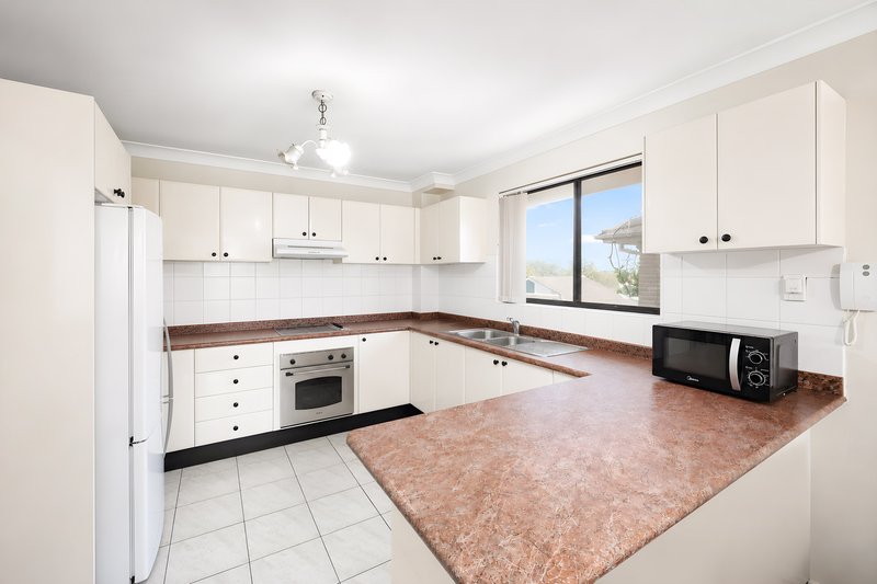 Photo - 15/146 Meredith Street, Bankstown NSW 2200 - Image 3