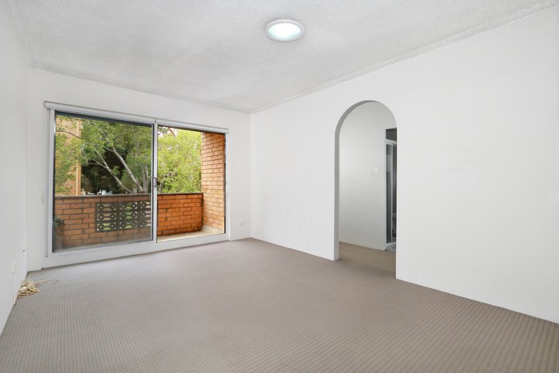 Photo - 15/15-21 Oxford Street, Mortdale NSW 2223 - Image 3