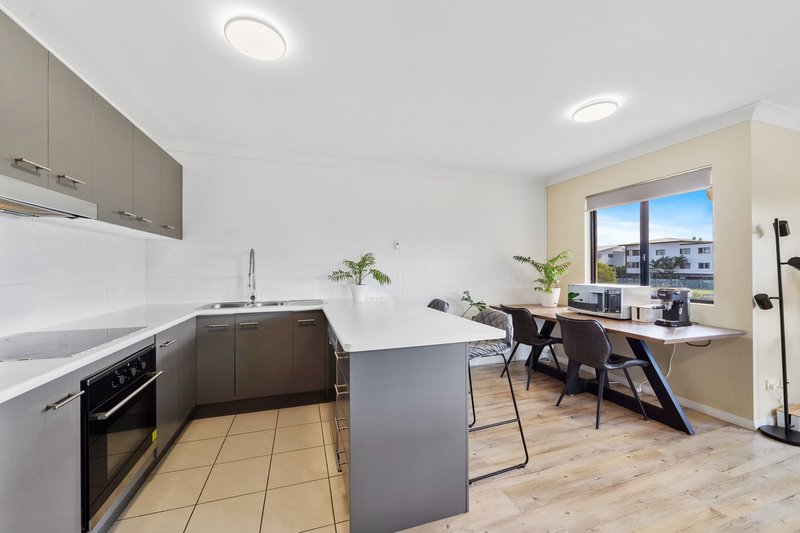 Photo - 15/15 Coral Street, Beenleigh QLD 4207 - Image 5