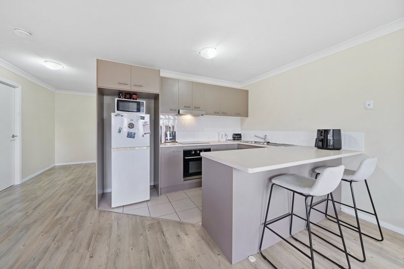 Photo - 15/15 Coral Street, Beenleigh QLD 4207 - Image 4