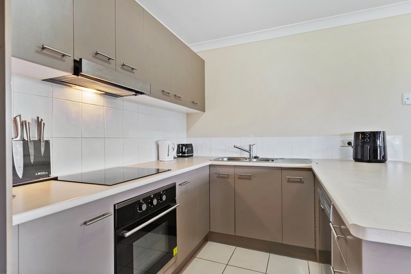 Photo - 15/15 Coral Street, Beenleigh QLD 4207 - Image 5