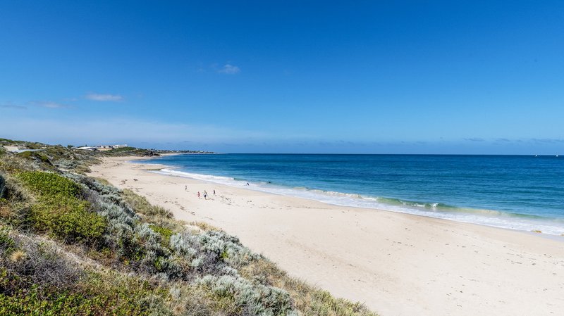 Photo - 15/150 Boardwalk Boulevard, Halls Head WA 6210 - Image 25