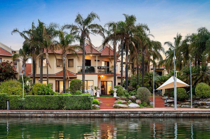 15/157 Brebner Drive, West Lakes SA 5021