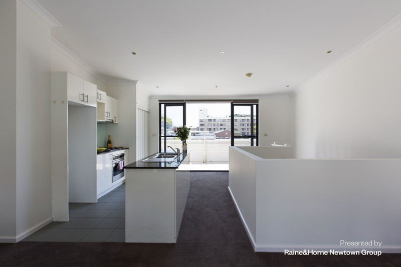 Photo - 15/16-24 Dunblane Street, Camperdown NSW 2050 - Image 6