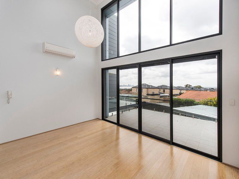 Photo - 15/16 Bridges Road, Melville WA 6156 - Image 4