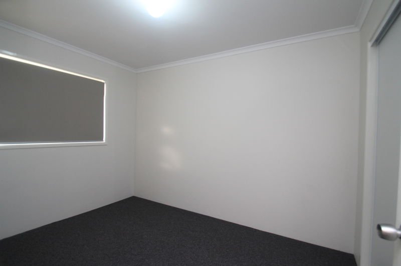 Photo - 15/16 Mccann Street, South Gladstone QLD 4680 - Image 7