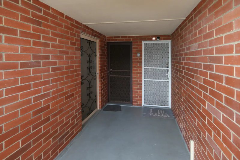 Photo - 15/16 Newlyn Street, Caulfield VIC 3162 - Image 8