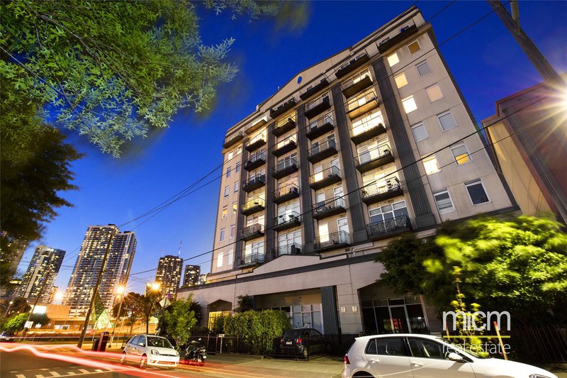 Photo - 15/161 Sturt Street, Southbank VIC 3006 - Image 2