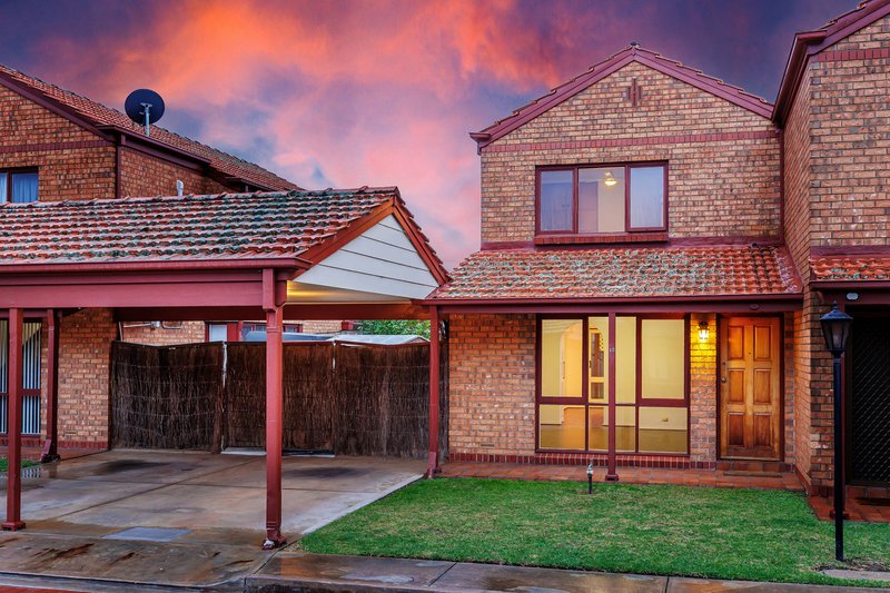 Photo - 15/166 Trimmer Parade, Seaton SA 5023 - Image 1