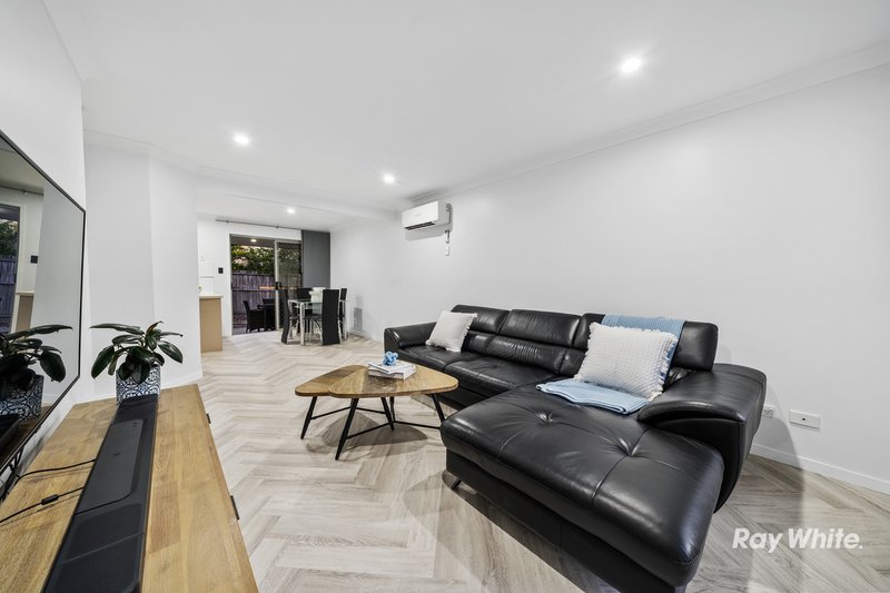 Photo - 15/17 Fleet Street, Browns Plains QLD 4118 - Image 2