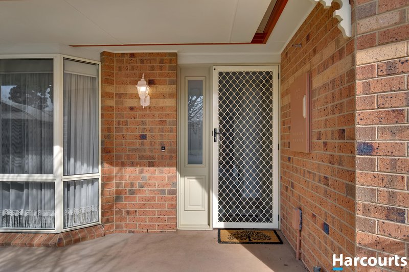 Photo - 15/17 Macdonald Street, Leongatha VIC 3953 - Image 5