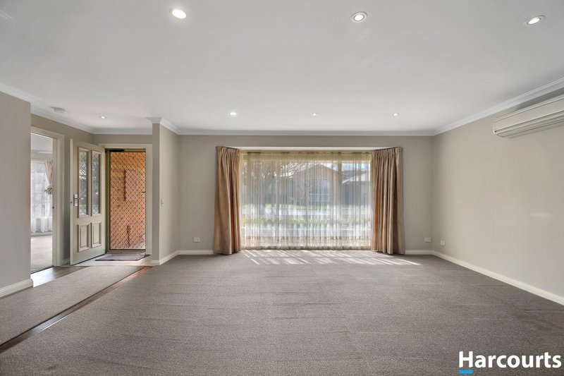 Photo - 15/17 Macdonald Street, Leongatha VIC 3953 - Image 9