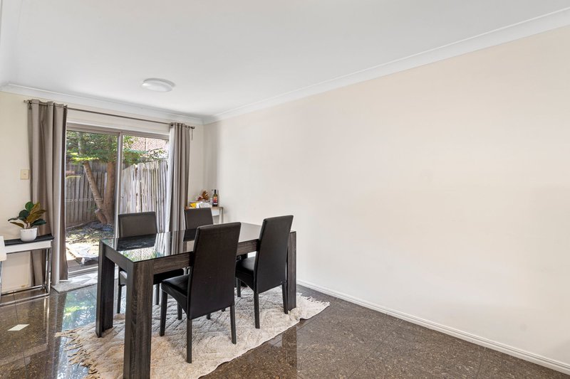 Photo - 15/17 Marlow Street, Woodridge QLD 4114 - Image 6