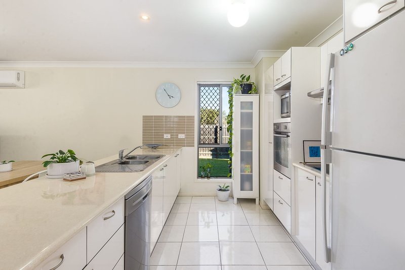 Photo - 15/18 Platinum Place, Oxley QLD 4075 - Image 4