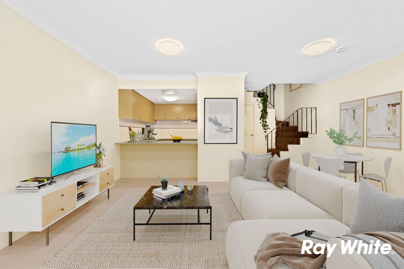 Photo - 15/181-187 Missenden Road, Newtown NSW 2042 - Image 1