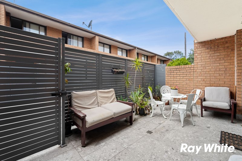 Photo - 15/181-187 Missenden Road, Newtown NSW 2042 - Image 6