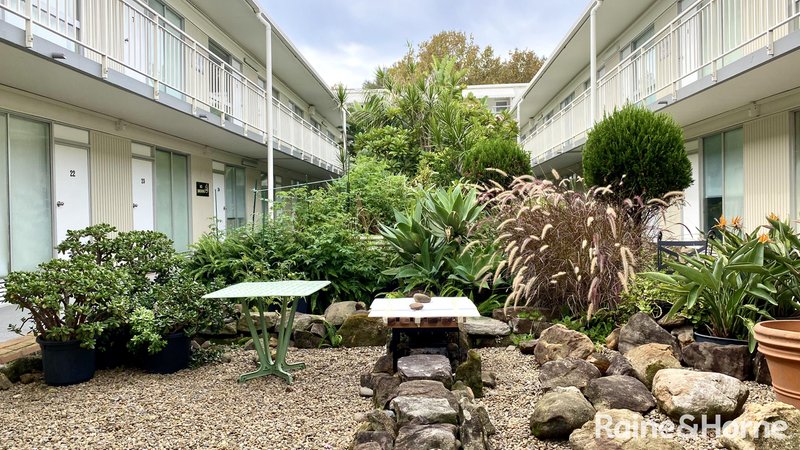 Photo - 15/19-23 Forbes Street, Woolloomooloo NSW 2011 - Image 4