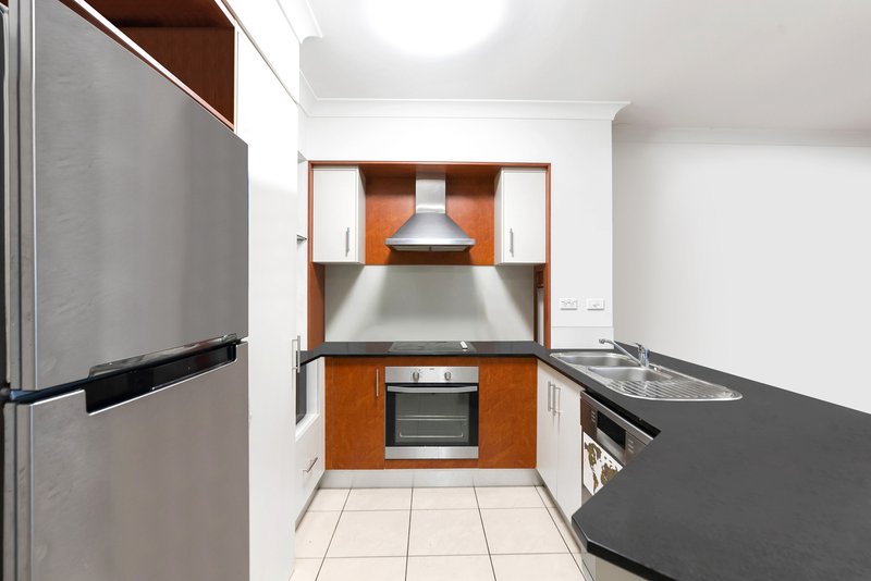 Photo - 15/19-23 Minnie Street, Parramatta Park QLD 4870 - Image 2