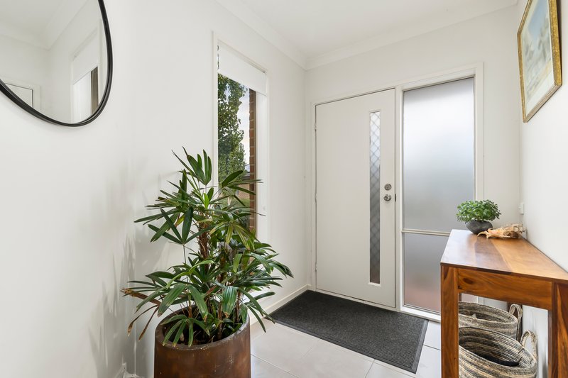 Photo - 15/1A Annette Court, Hastings VIC 3915 - Image 2