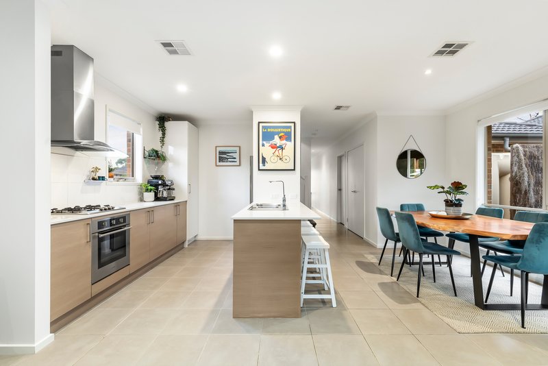 Photo - 15/1A Annette Court, Hastings VIC 3915 - Image 5