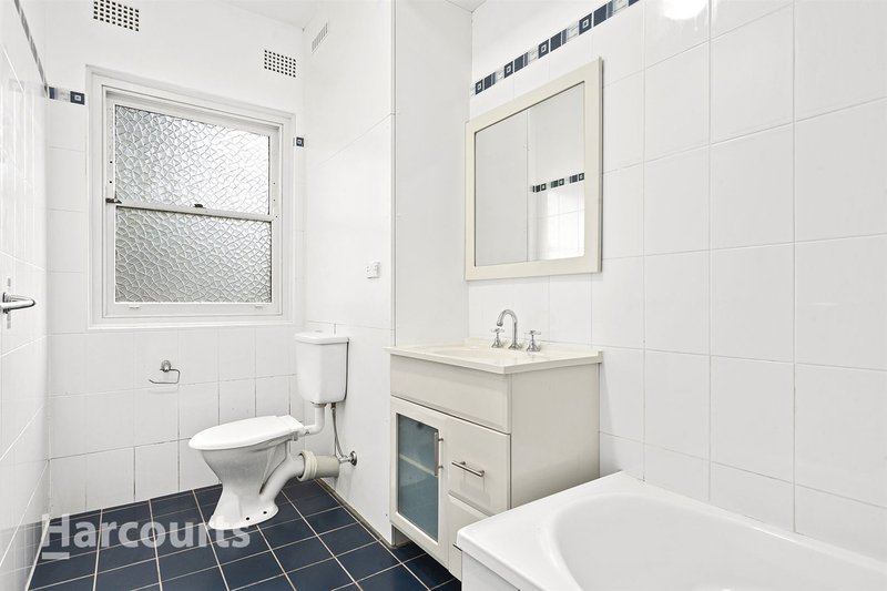 Photo - 15/2-4 Corrimal Street, Wollongong NSW 2500 - Image 5