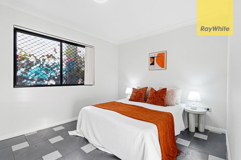 Photo - 15/2-6 Campbell Street, Parramatta NSW 2150 - Image 7