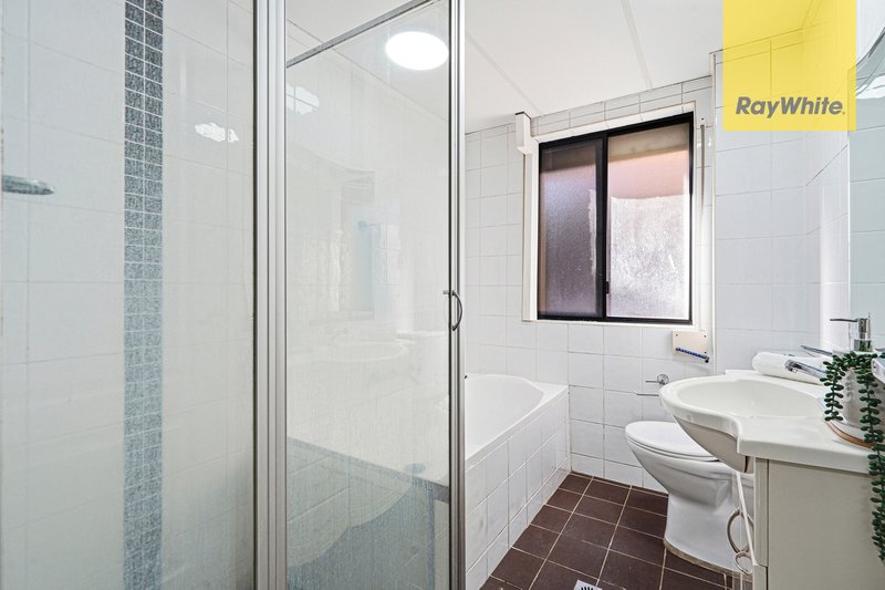 Photo - 15/2-6 Campbell Street, Parramatta NSW 2150 - Image 8