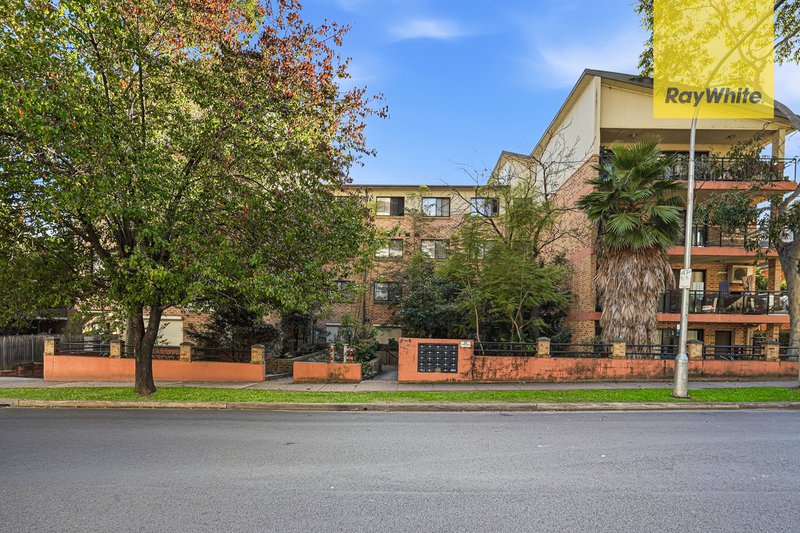 Photo - 15/2-6 Campbell Street, Parramatta NSW 2150 - Image 11