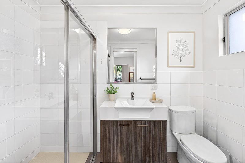 Photo - 1/52 Birdwood Street, Zillmere QLD 4034 - Image 6