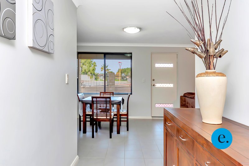 Photo - 1/52 Boundary Road, Mandurah WA 6210 - Image 4