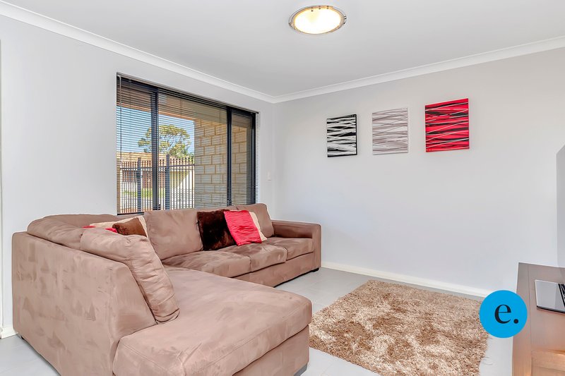 Photo - 1/52 Boundary Road, Mandurah WA 6210 - Image 6