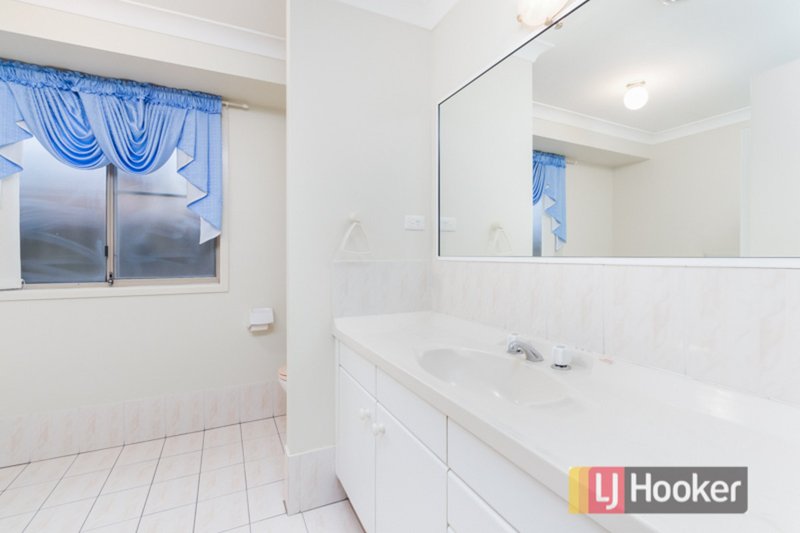 Photo - 152 Buckwell Drive, Hassall Grove NSW 2761 - Image 8