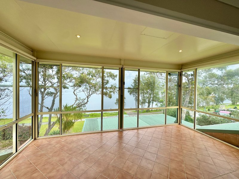 Photo - 152 Diamond Head Drive, Budgewoi NSW 2262 - Image 11