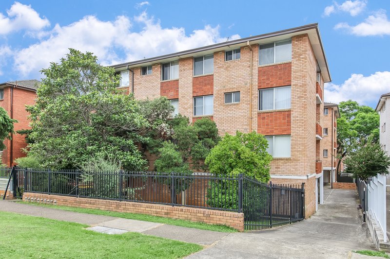 15/2 Forbes Street, Warwick Farm NSW 2170