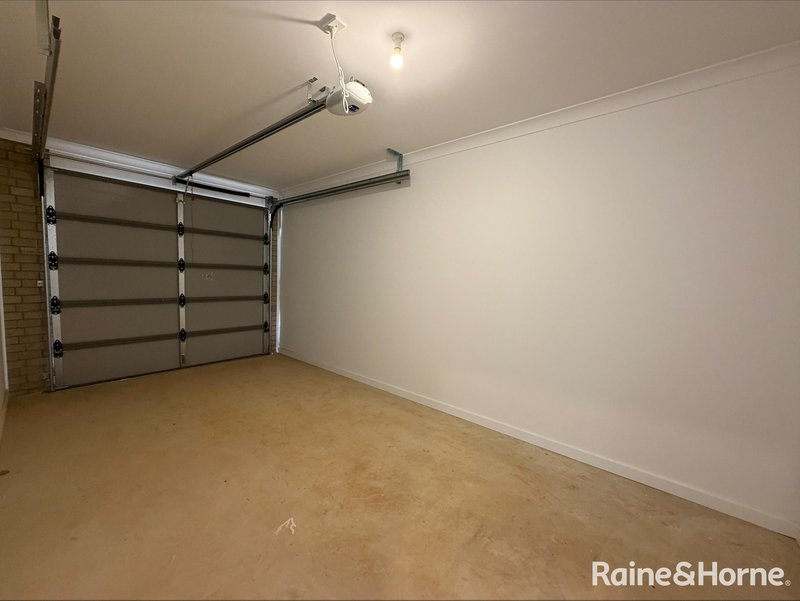 Photo - 152 Francesca Boulevard, Munno Para West SA 5115 - Image 18