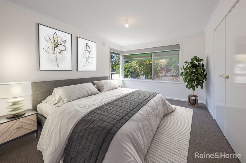 Photo - 152 Gap Road, Sunbury VIC 3429 - Image 6