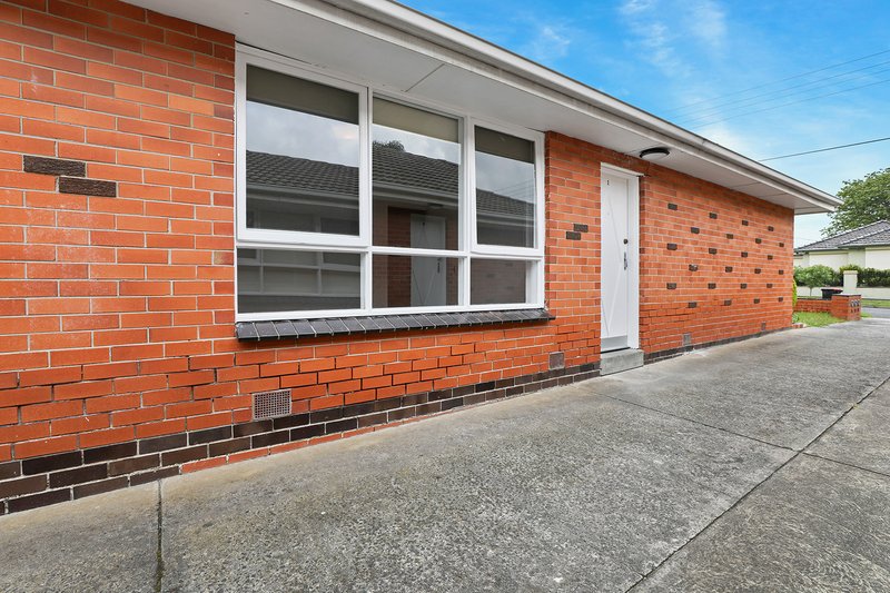 Photo - 1/52 Gatcum Court, Noble Park VIC 3174 - Image 6