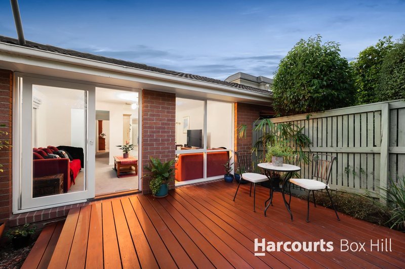 Photo - 1/52 Linda Ave , Box Hill North VIC 3129 - Image 10