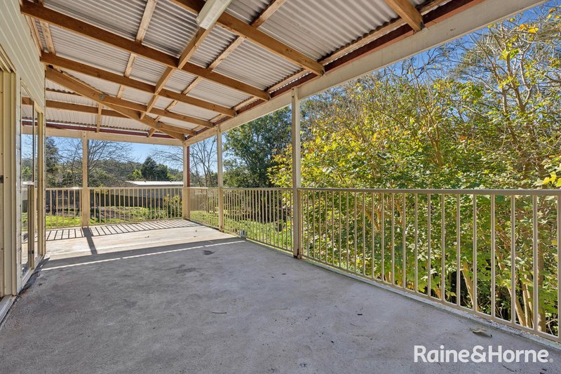 Photo - 152 Manns Road, West Gosford NSW 2250 - Image 3