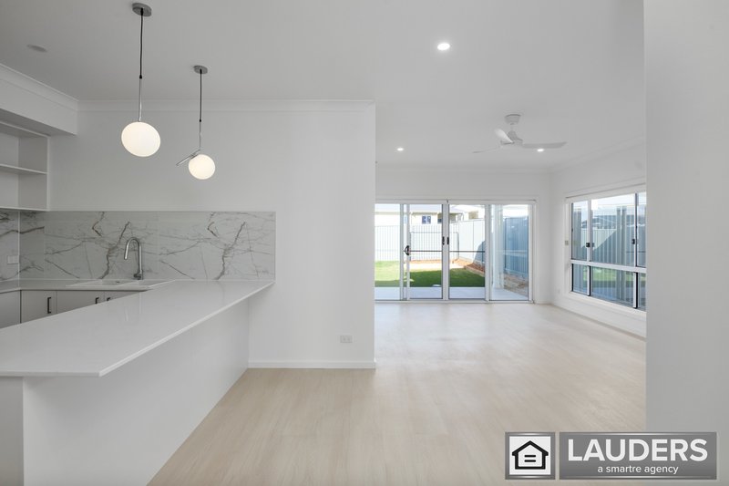 Photo - 1/52 Marra Drive, Old Bar NSW 2430 - Image 5