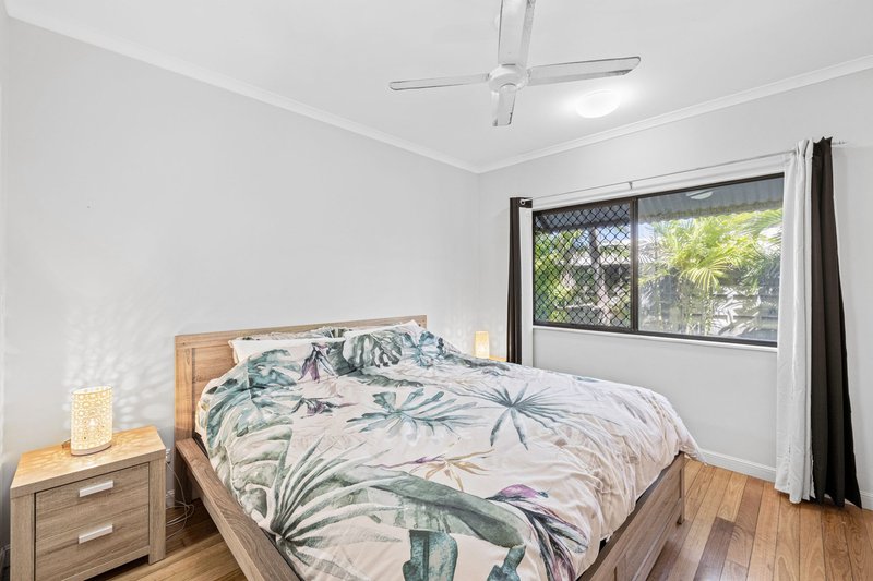 Photo - 152 Mccormack Street, Manunda QLD 4870 - Image 3