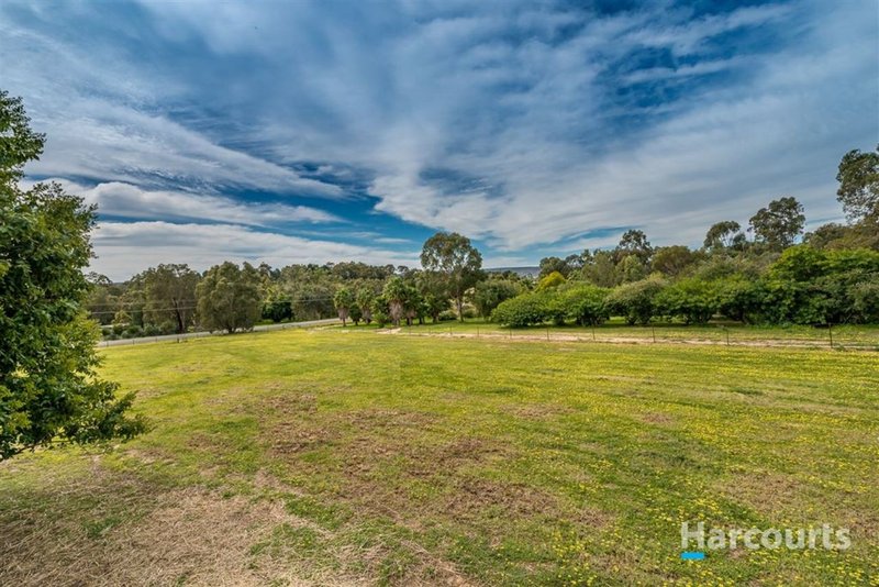 Photo - 152 Meadowbrook Ramble , Bullsbrook WA 6084 - Image 16