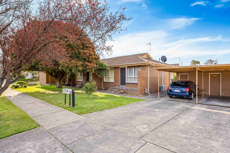 Photo - 1/52 Montgomery Street, Wendouree VIC 3355 - Image 1