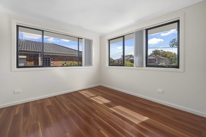 Photo - 1/52 Murphy Avenue, Liverpool NSW 2170 - Image 7