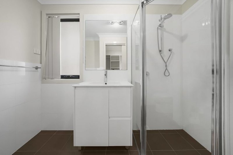 Photo - 1/52 Murphy Avenue, Liverpool NSW 2170 - Image 8
